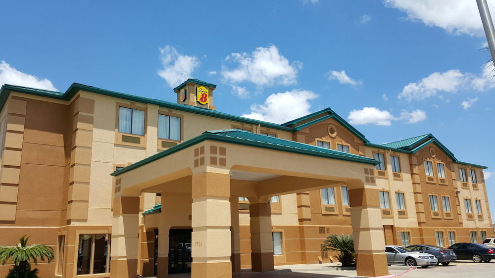 Super 8 By Wyndham Port Arthur/Nederland Area Hotel Exterior photo